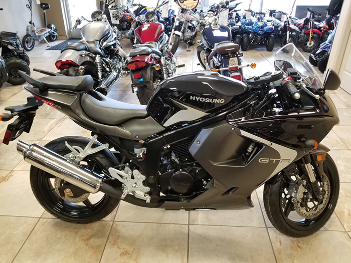 Hyosung GT250R
